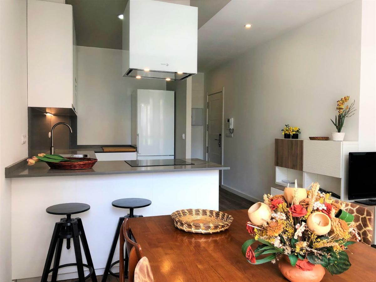 4 Apartamentos De Autor Lugo Luaran gambar