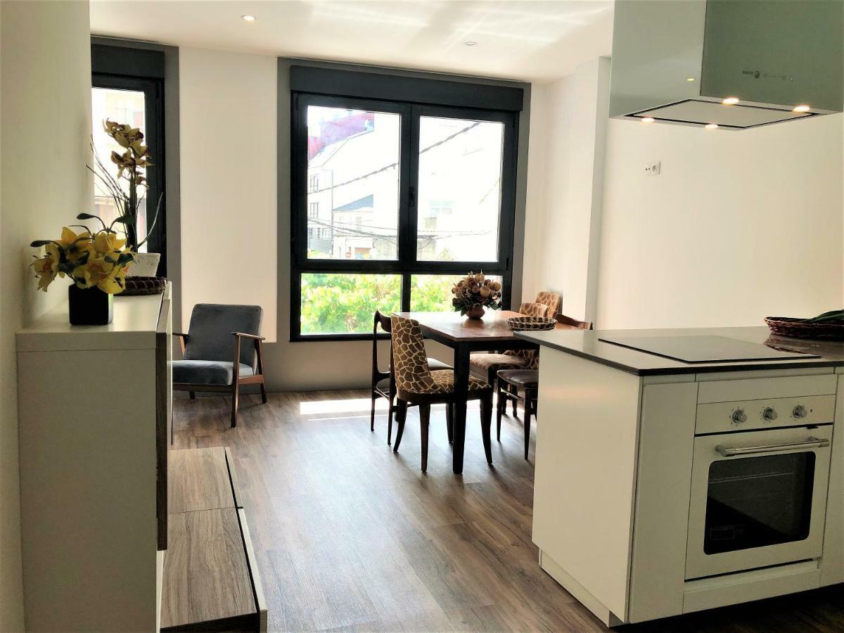 4 Apartamentos De Autor Lugo Luaran gambar