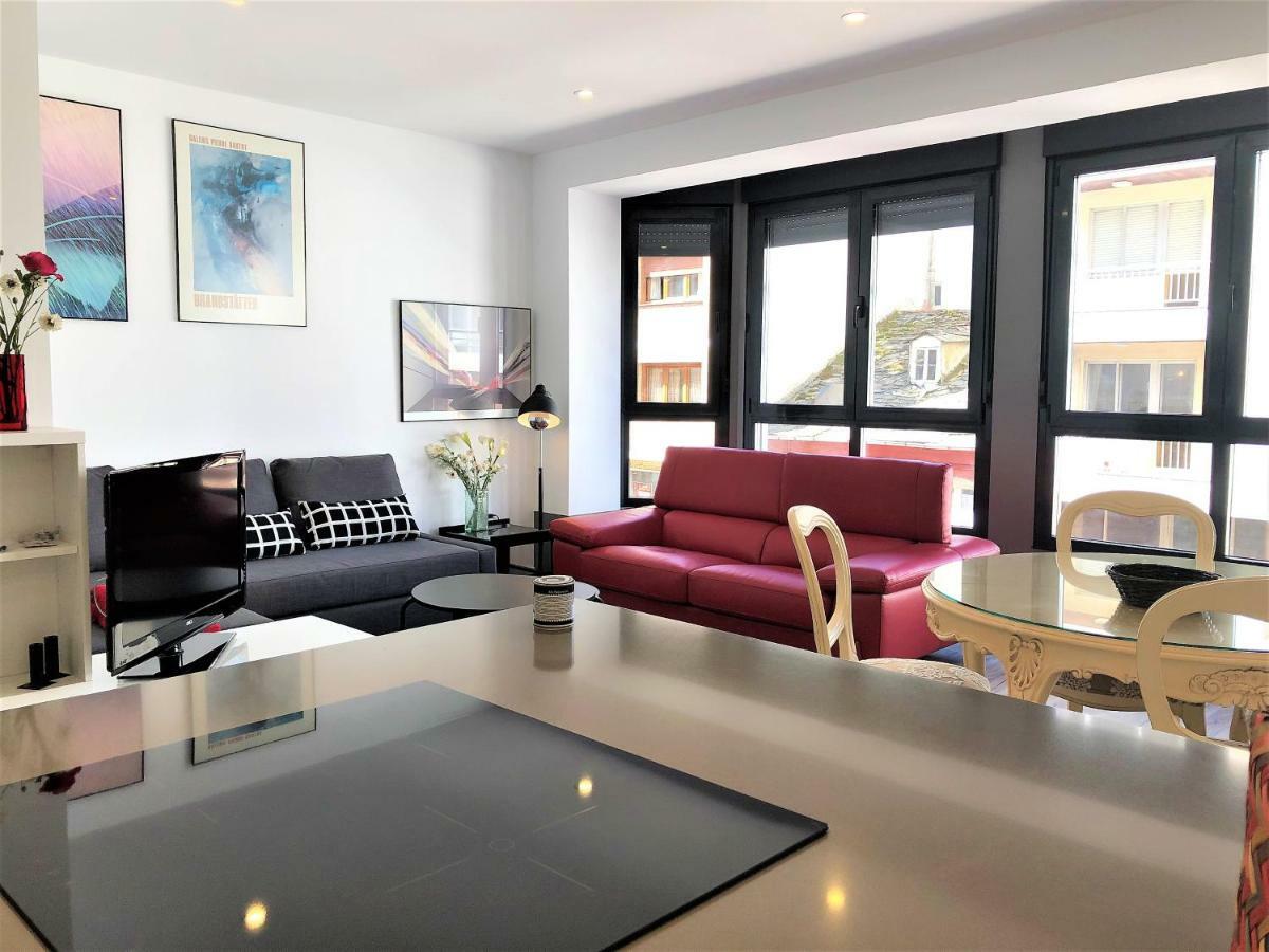 4 Apartamentos De Autor Lugo Luaran gambar