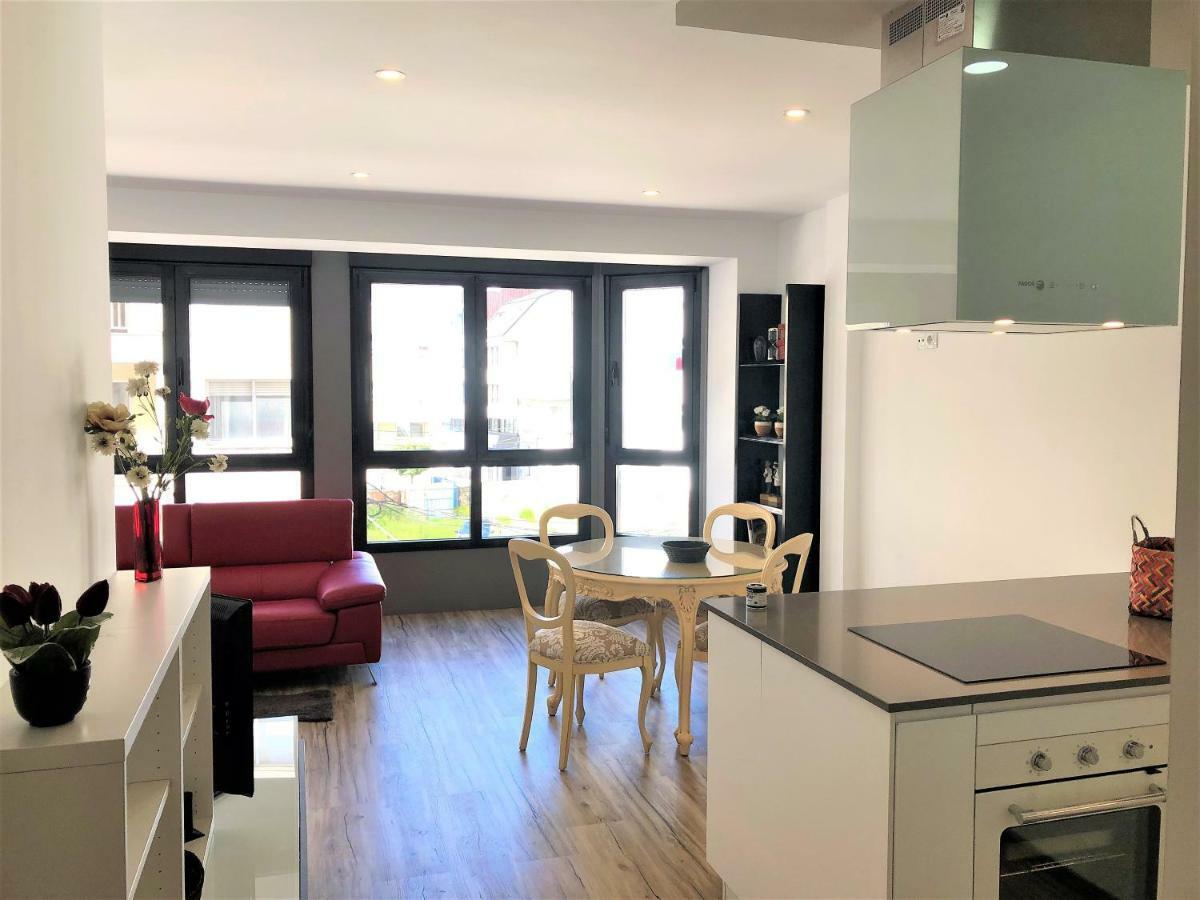 4 Apartamentos De Autor Lugo Luaran gambar