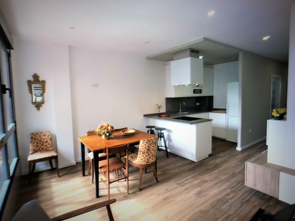 4 Apartamentos De Autor Lugo Luaran gambar