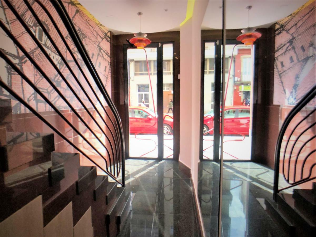 4 Apartamentos De Autor Lugo Luaran gambar