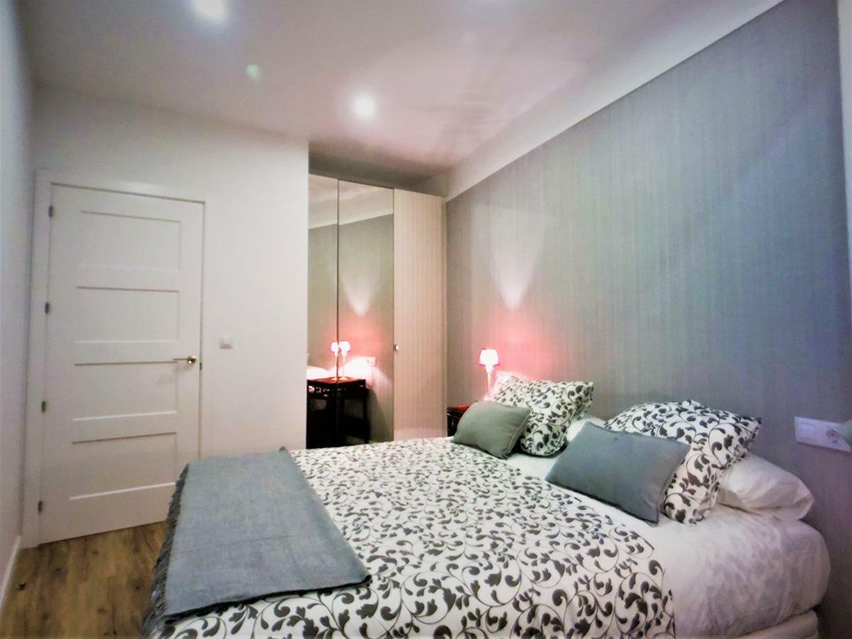4 Apartamentos De Autor Lugo Luaran gambar