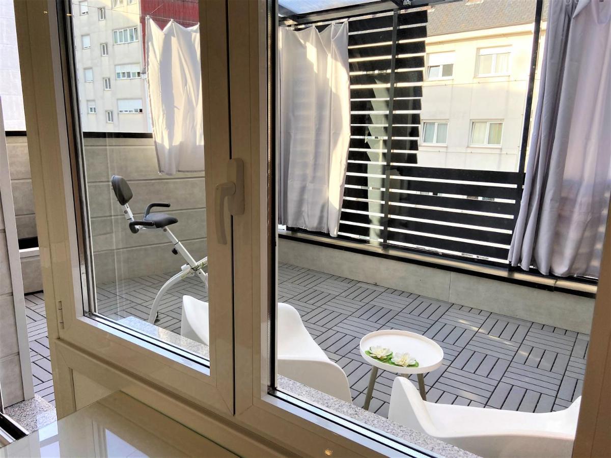4 Apartamentos De Autor Lugo Luaran gambar