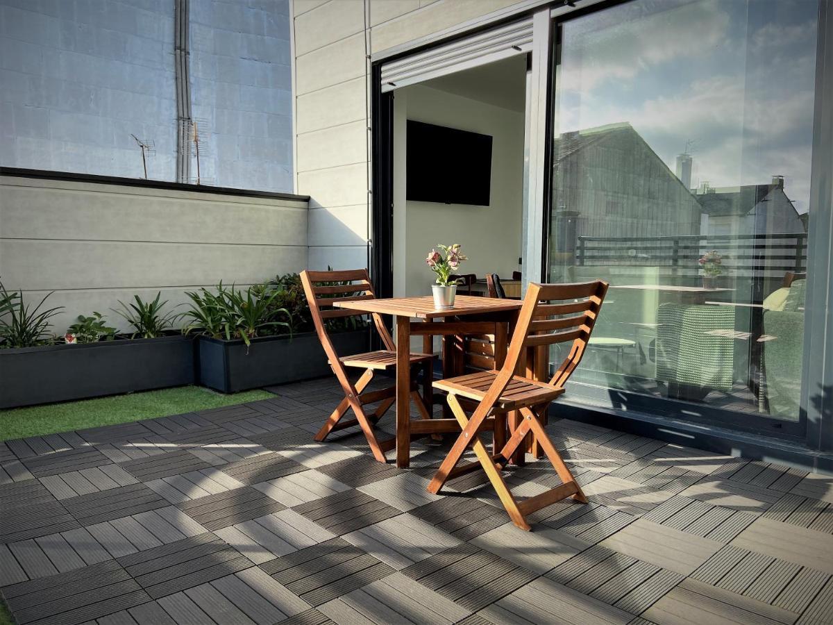 4 Apartamentos De Autor Lugo Luaran gambar