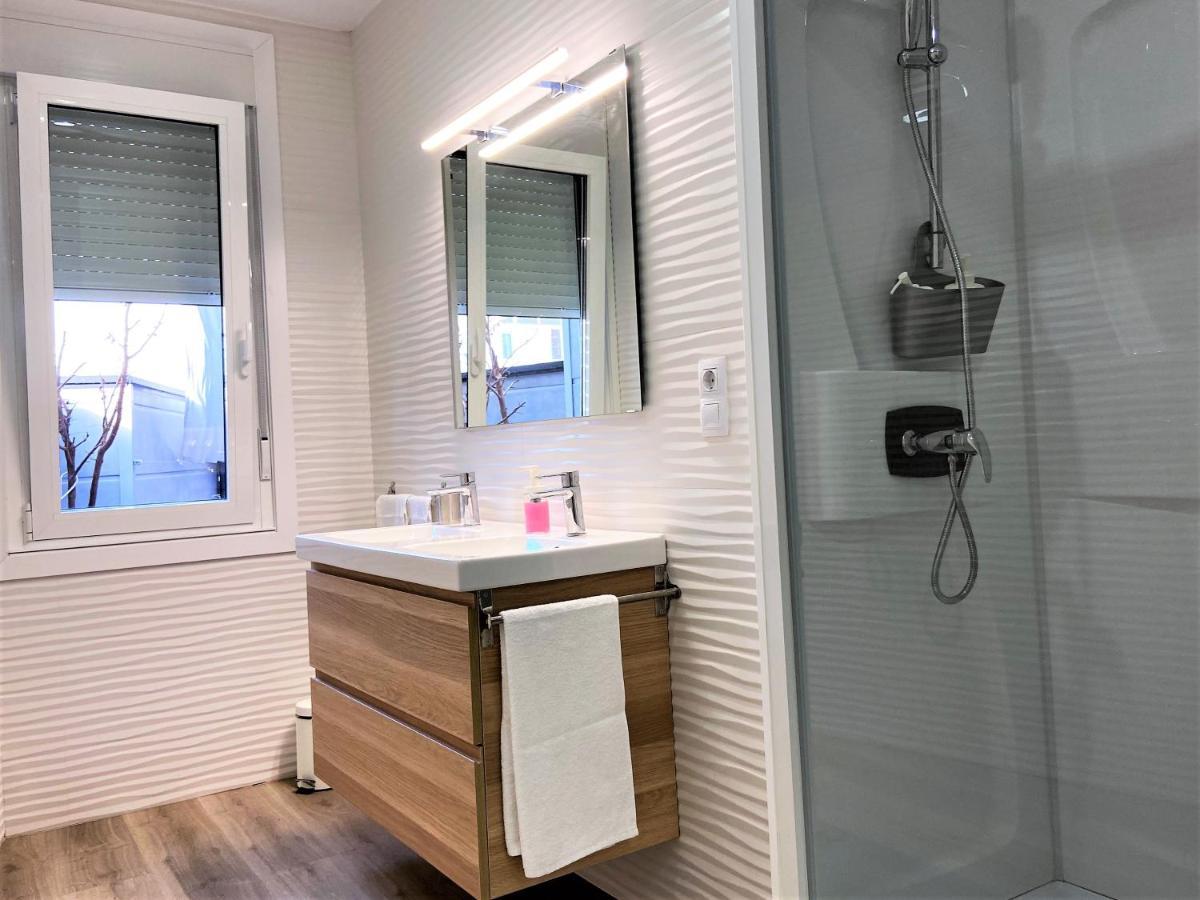 4 Apartamentos De Autor Lugo Luaran gambar